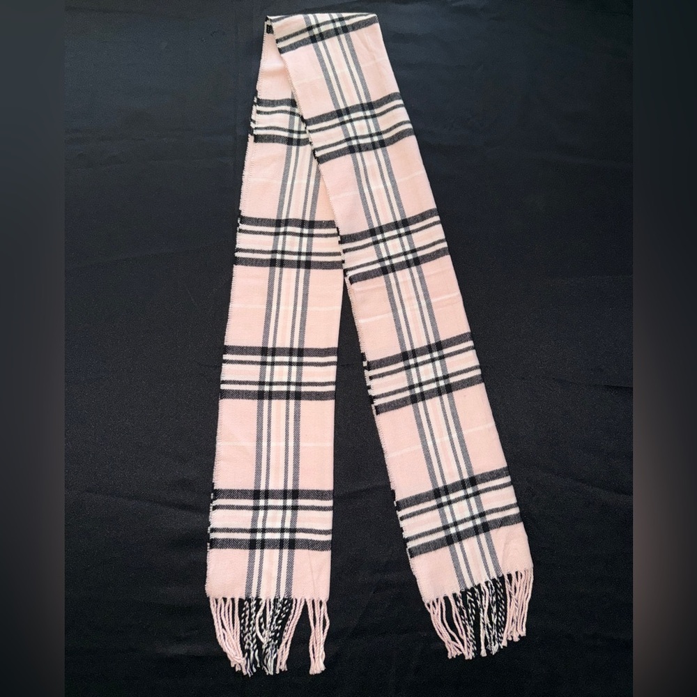 100% Cashmere Scarf Made in Scotland Pink Plaid Fringe Scarf